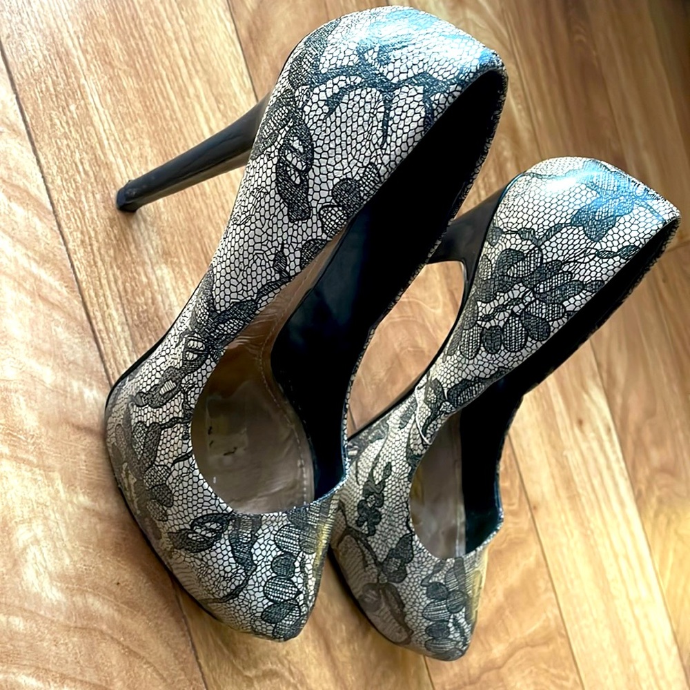 Lacey Aldo Pumps